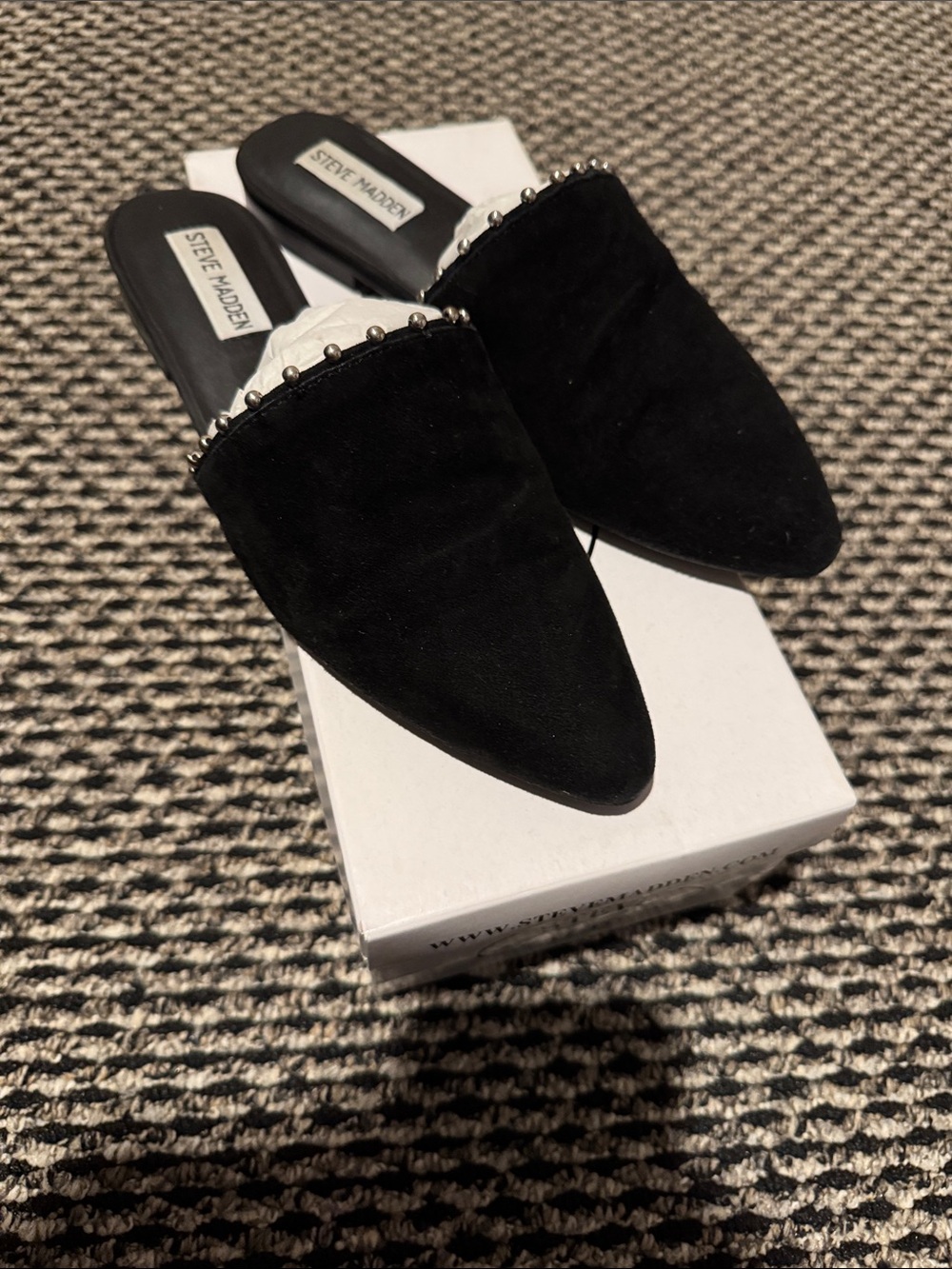 Steve Madden Black Pointed Stud-Trim Slip-On Mules